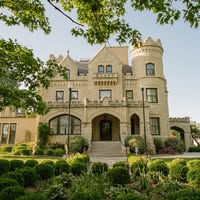 Joslyn Castle Carriage House